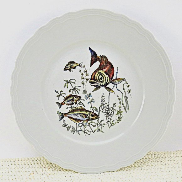Porcellana Other - Set of 5 Salad Plate Vintage Porcellana Fish Scene  7 1/8 Inch Diameter